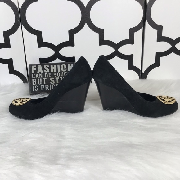 BCBGenertion Black Wedges - Picture 5 of 8